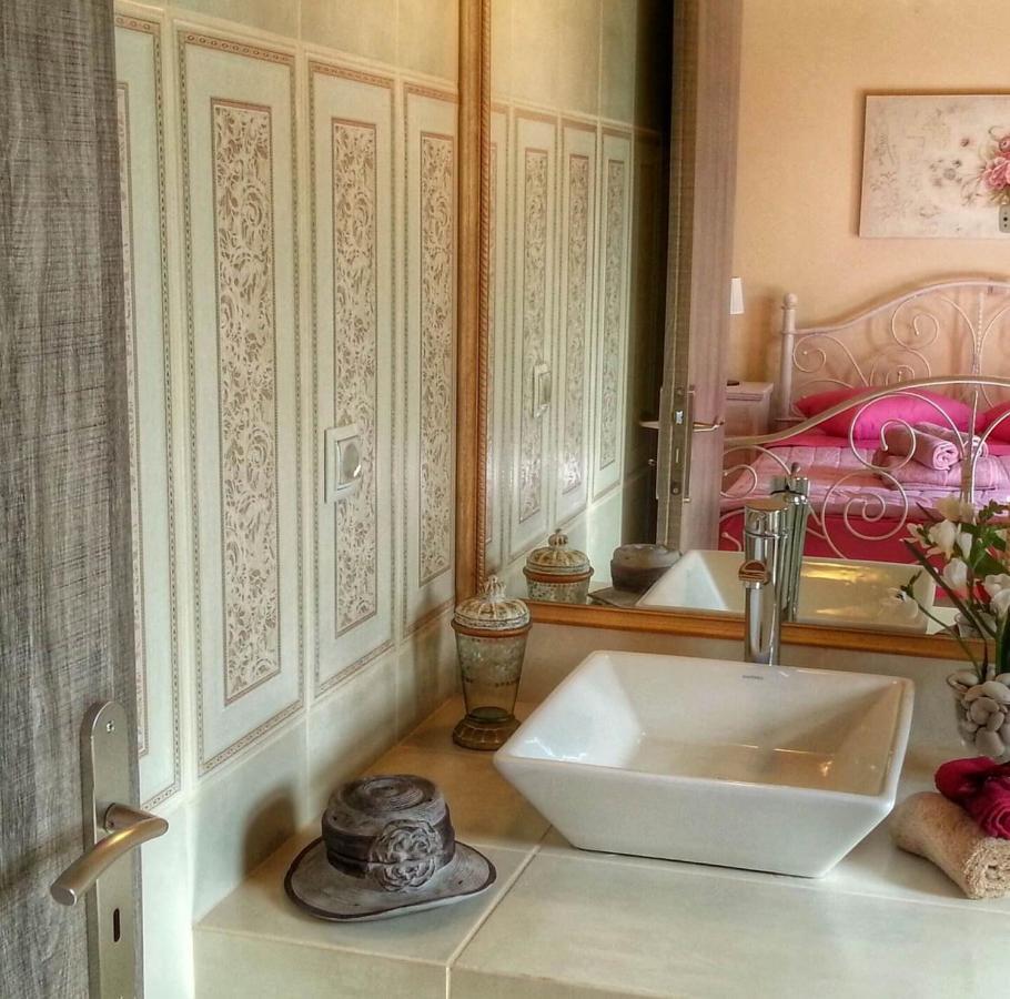 Villa Cottage Kantrillies Fokata 외부 사진