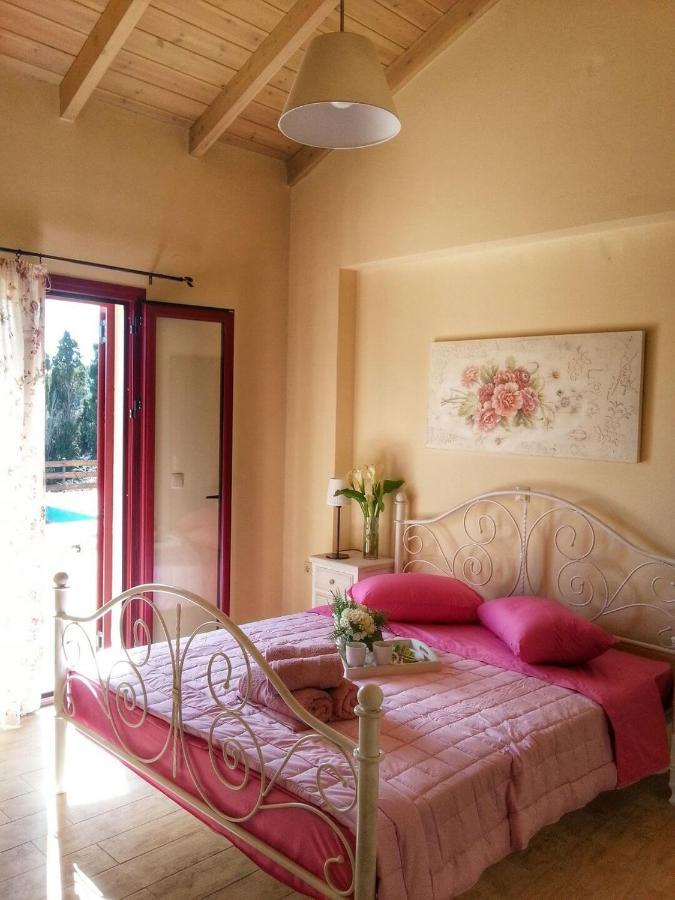 Villa Cottage Kantrillies Fokata 외부 사진