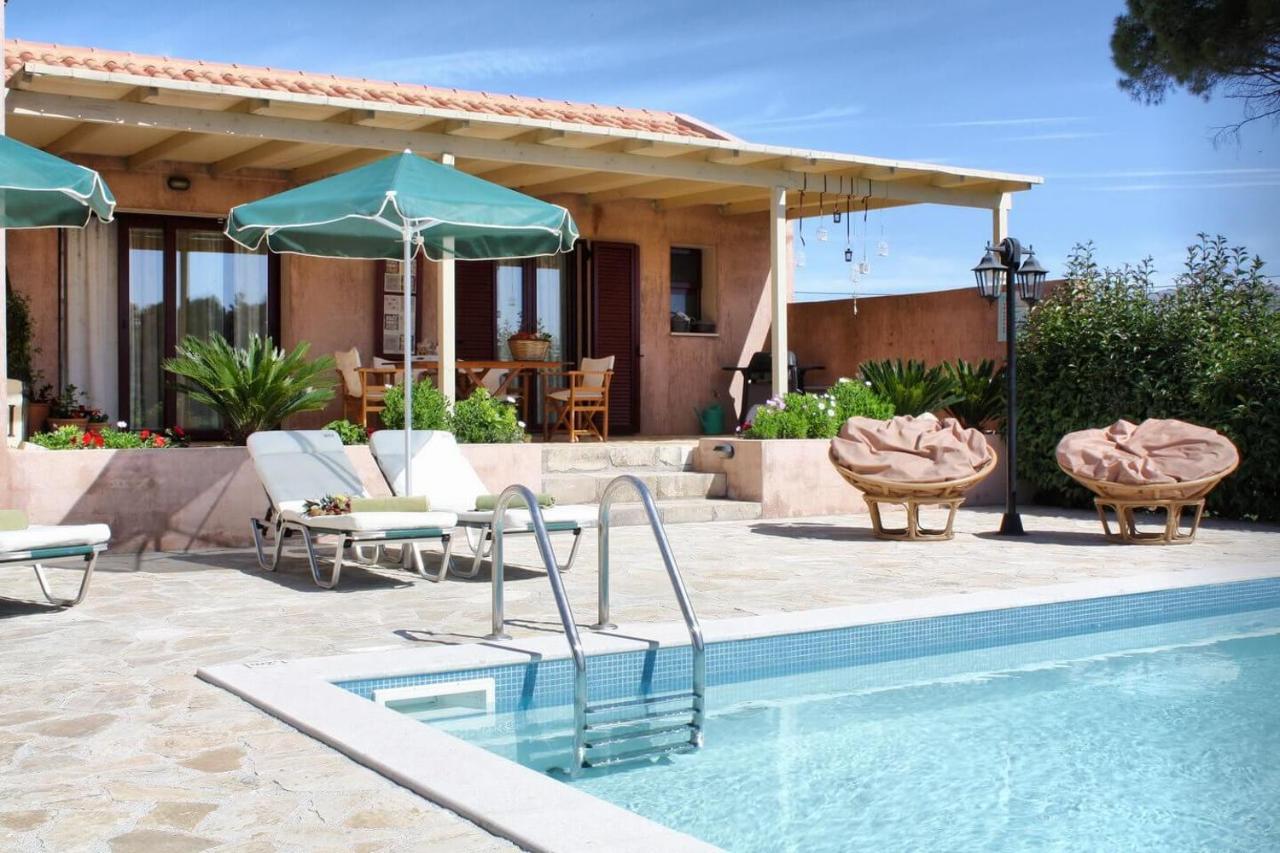 Villa Cottage Kantrillies Fokata 외부 사진
